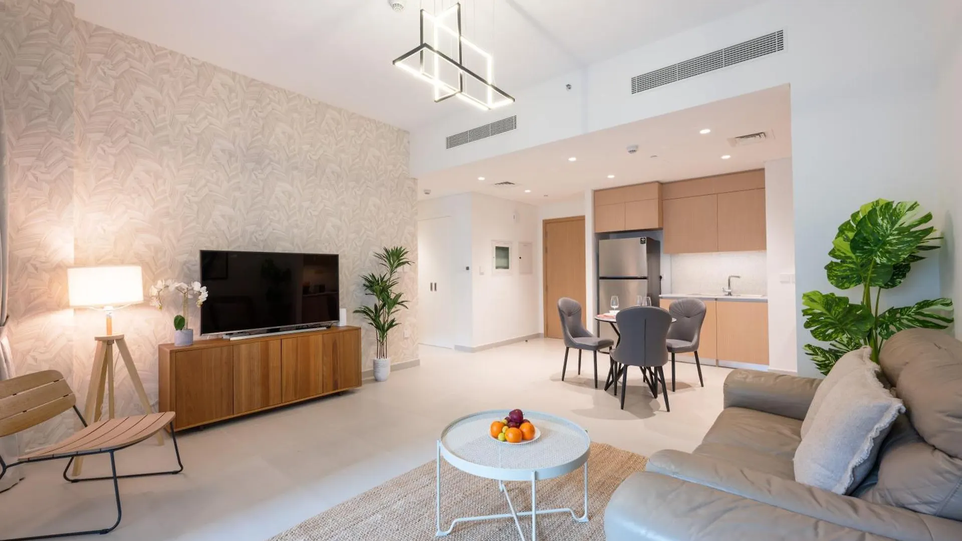 Lejlighed Designer 2Br In Creek Beach Summer 3Mins Walk To The Beach - 207 Dubai