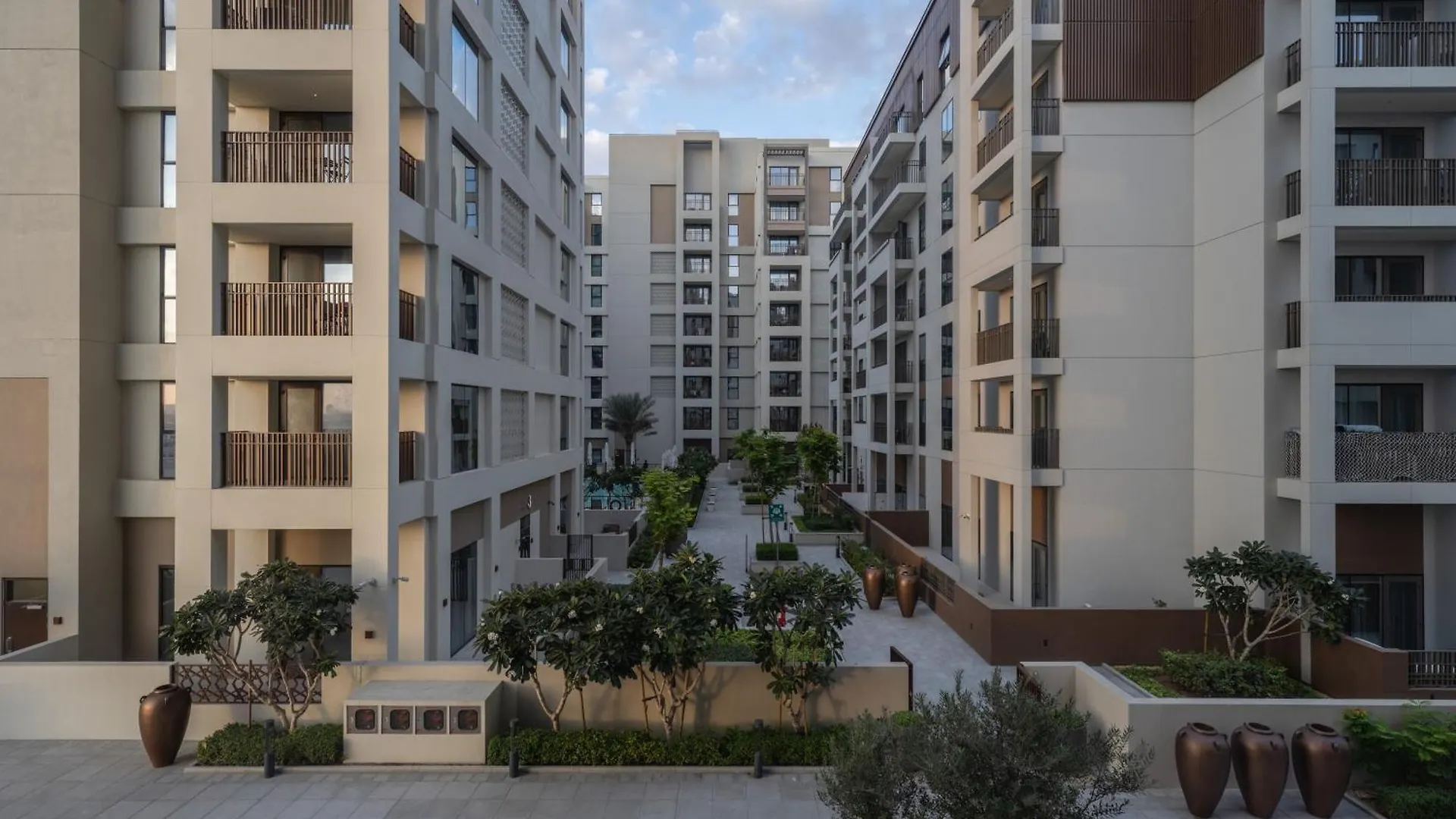Apartment Designer 2Br In Creek Beach Summer 3Mins Walk To The Beach - 207 Dubai