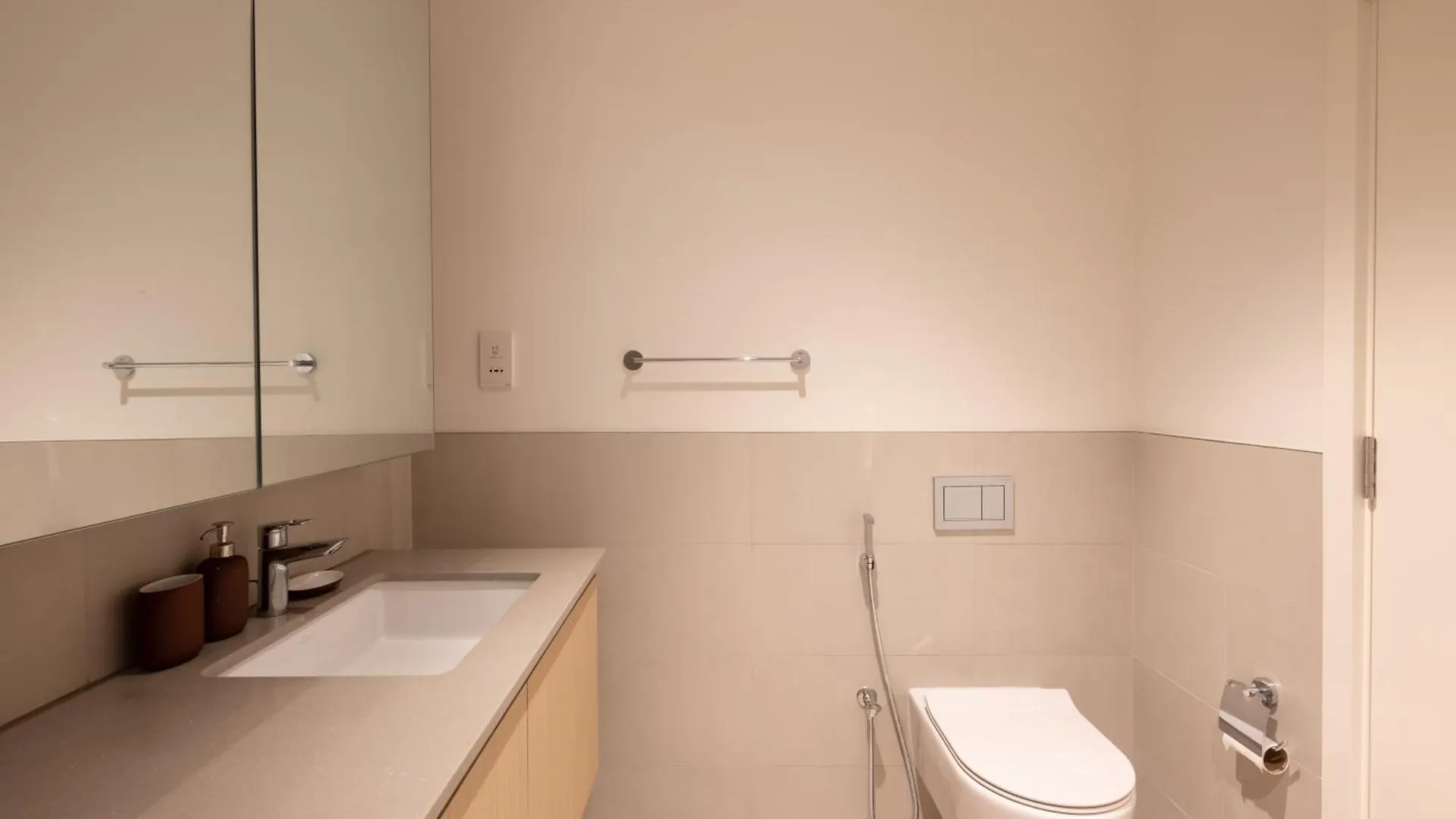 Apartment Designer 2Br In Creek Beach Summer 3Mins Walk To The Beach - 207 Dubai