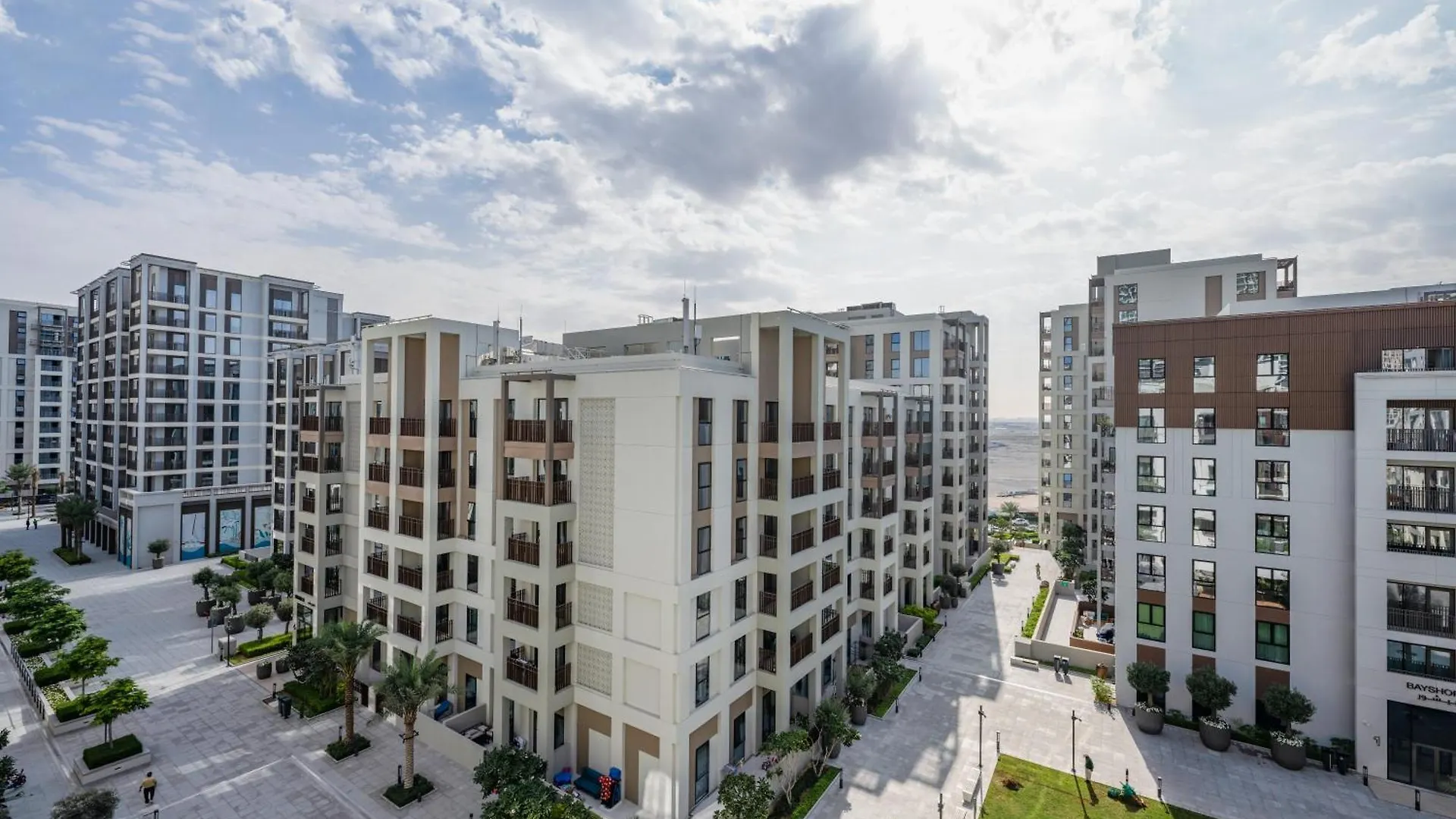 Designer 2Br In Creek Beach Summer 3Mins Walk To The Beach - 207 Dubai Apartment